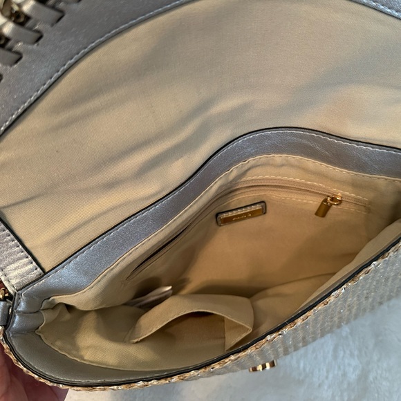 ALDO Chained Clutch ✨ - Picture 4 of 5